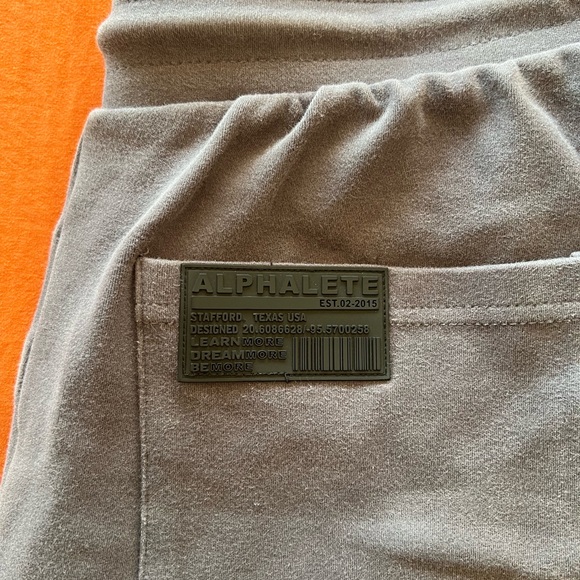 Alphalete Men's Charcoal Joggers - Picture 3 of 5